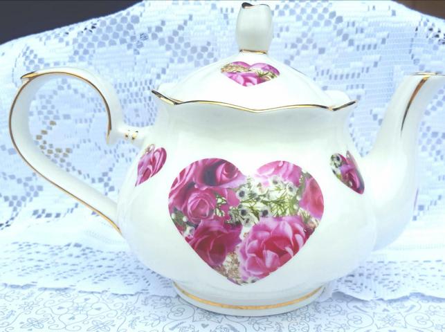 Candy Bloom Heart 4cup Teapot (Custom) Candy Bloom Heart 4cup Teapot (Custom)