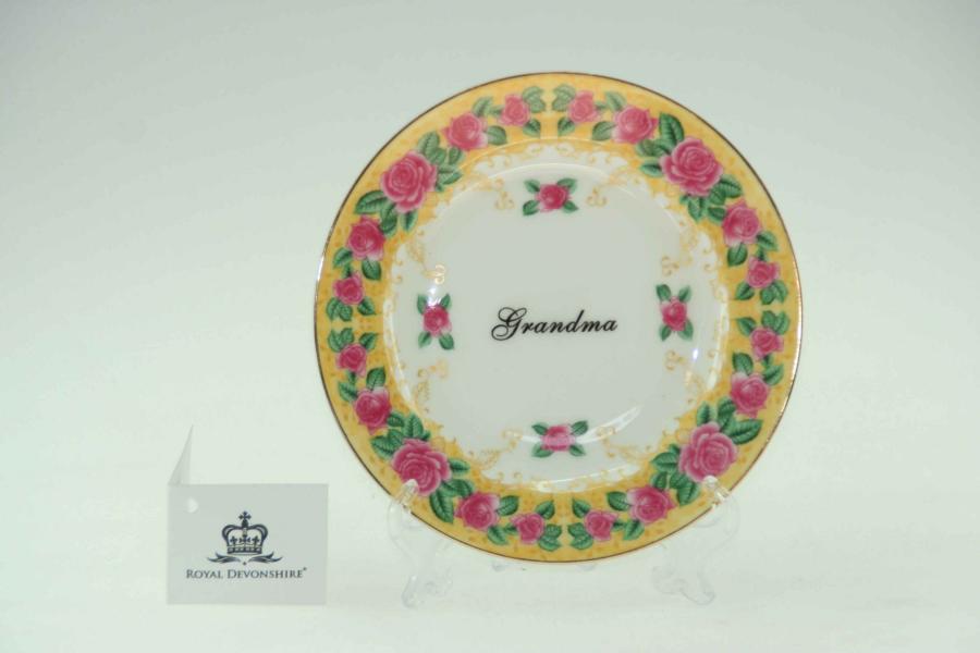 Grandma Cake/Display Plate Grandma Cake/Display Plate