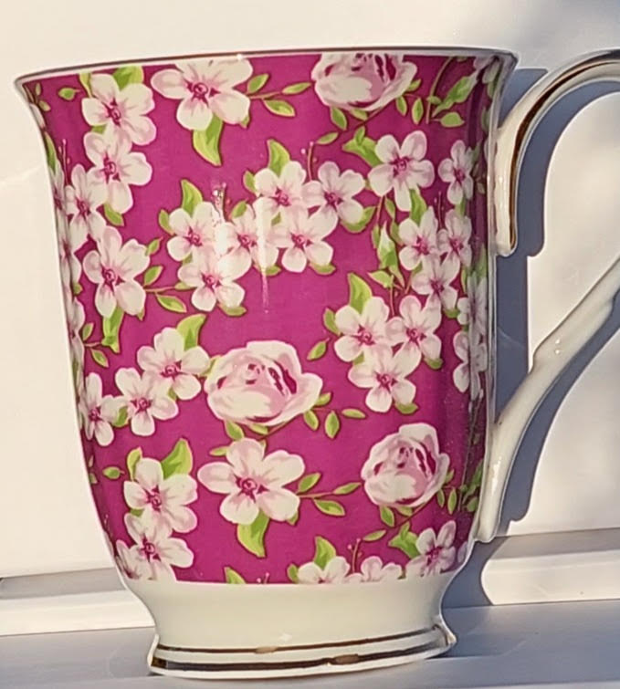 Violet Meadow Chintz Beakers Violet Meadow Chintz Beakers