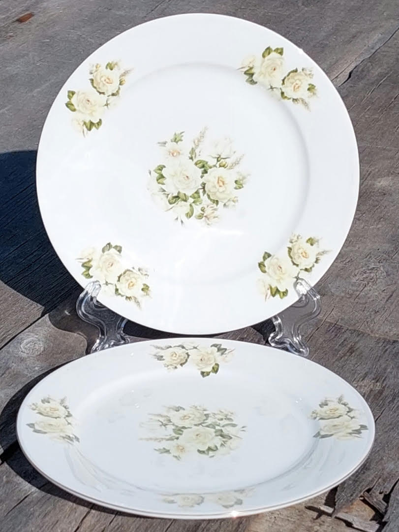 White Flower Custom Sideplate Set White Flower Custom Sideplate Set