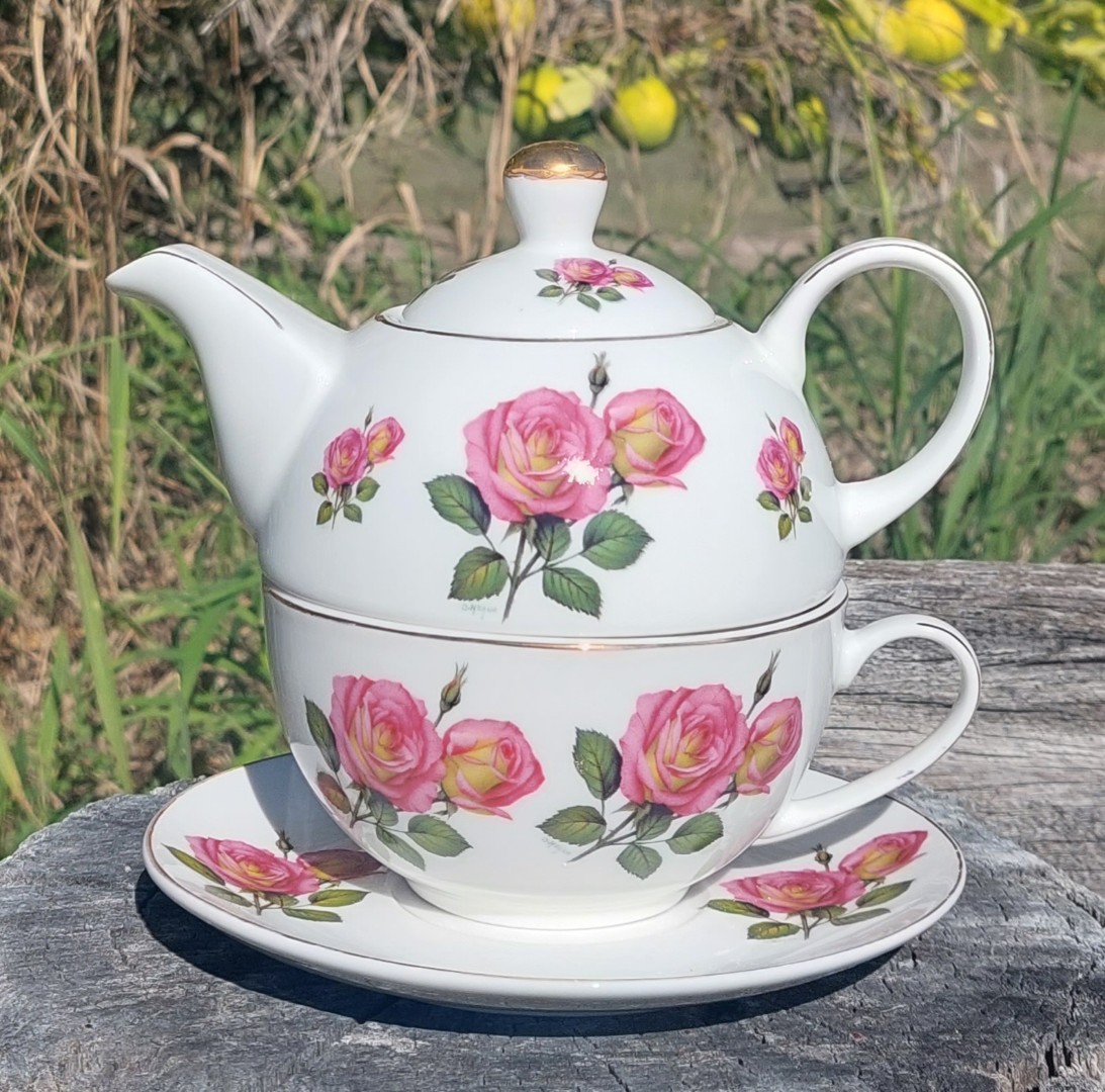 Blended Rose Tea for one (Custom) Blended Rose Tea for one (Custom)