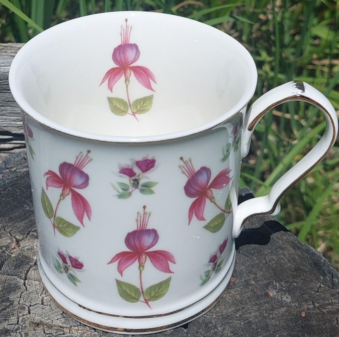 Fushia Tankard (Custom) Fushia Tankard (Custom)