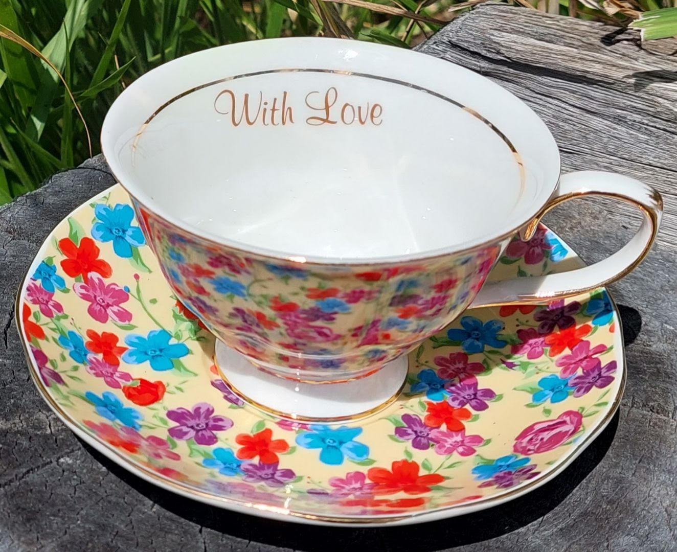 With Love Cream Flower Teacup (Custom) With Love Cream Flower Teacup (Custom)